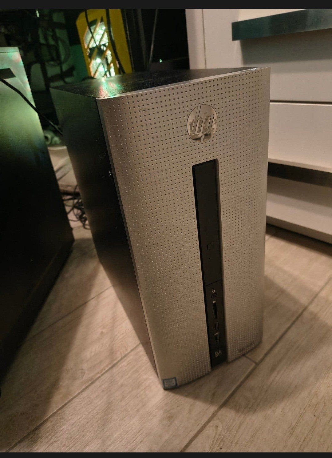 pc gaming tel 0477921449 kijk beschrijving 

Te koop: nette, Consoles de jeu & Jeux vidéo, Consoles de jeu | Xbox 360, Enlèvement ou Envoi