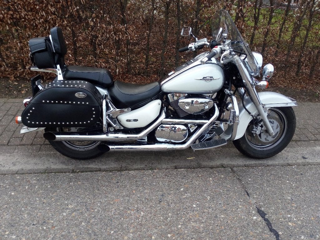 Suzuki Intruder C   VL1500        (bwj 2008), Cardan-aandrijving, 2 cilinders, Occasion, Chopper