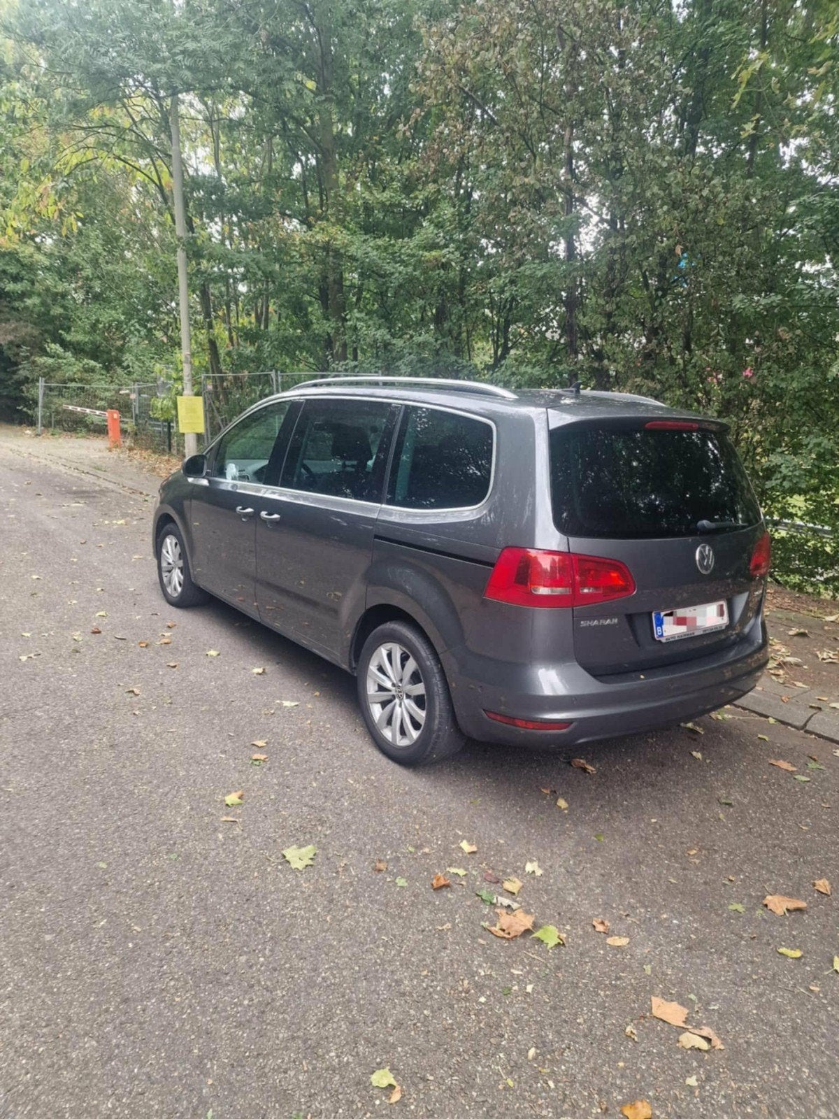 Volkswagen sharan 2.0 TDi, Auto's, Volkswagen, Automaat, Euro 5, Navigatiesysteem, Diesel