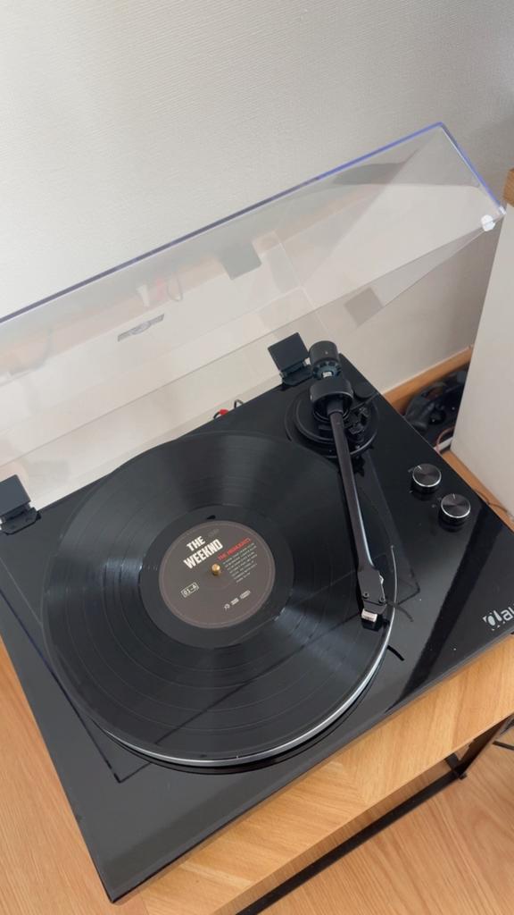 Platenspeler als nieuw , max 2 keer gedraaid, Ophalen, Zo goed als nieuw, Platenspeler