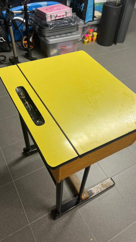 Lessenaar met stoel, Huis en Inrichting, Ophalen, Gebruikt, Hout, Geel