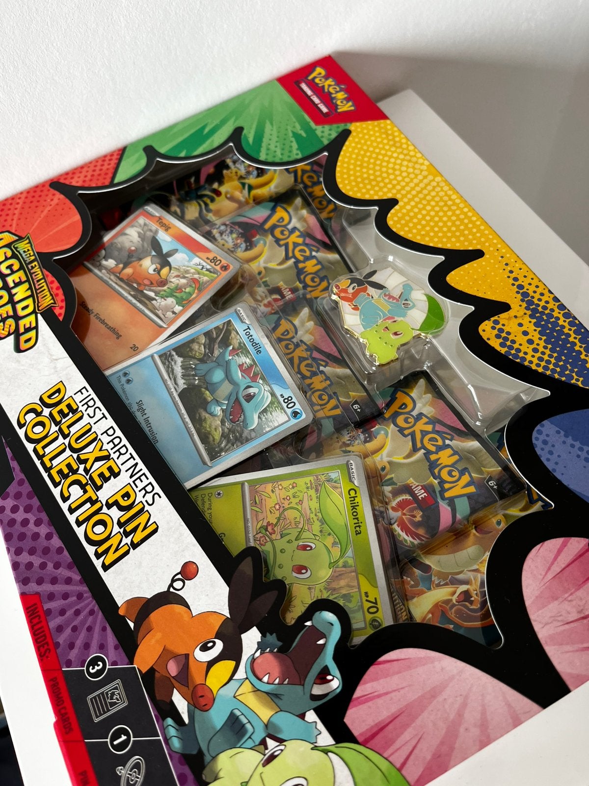 Collection d'épinglettes Ascended Heroes Deluxe (NOUVEAUTÉ), Hobby & Loisirs créatifs, Enlèvement ou Envoi, Neuf