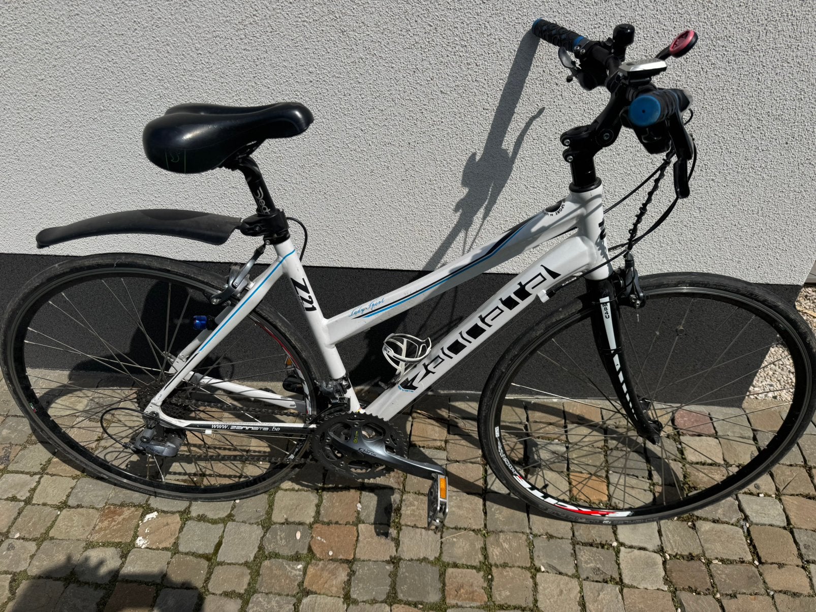 Zannata lady sport, Vélos & Vélomoteurs, Vélos | Femmes | Vélos de sport & de randonnée, Comme neuf, Enlèvement, Plus de 20 vitesses
