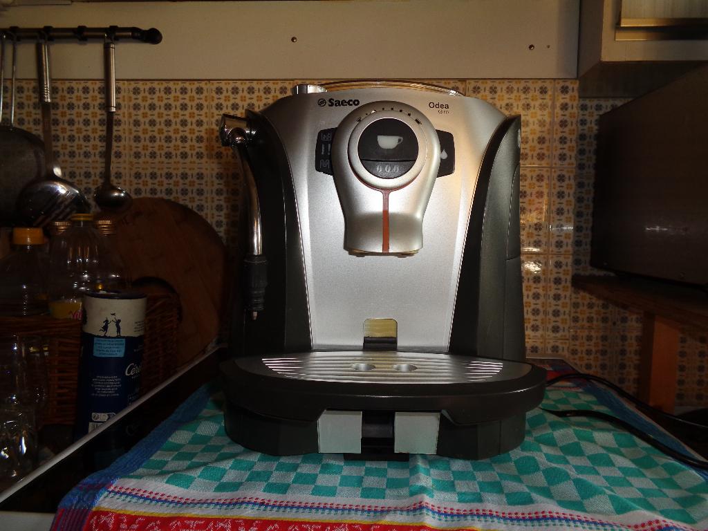 Machine à expresso/cappuccino Odea Giro, Electroménager, Café en grains, Combiné, Comme neuf, Enlèvement