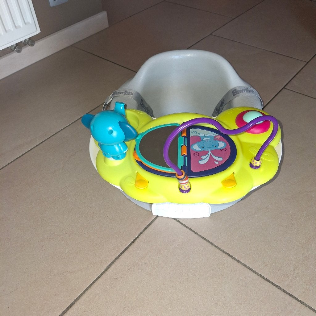Bumbo, Kinderen en Baby's, Ophalen, Zo goed als nieuw