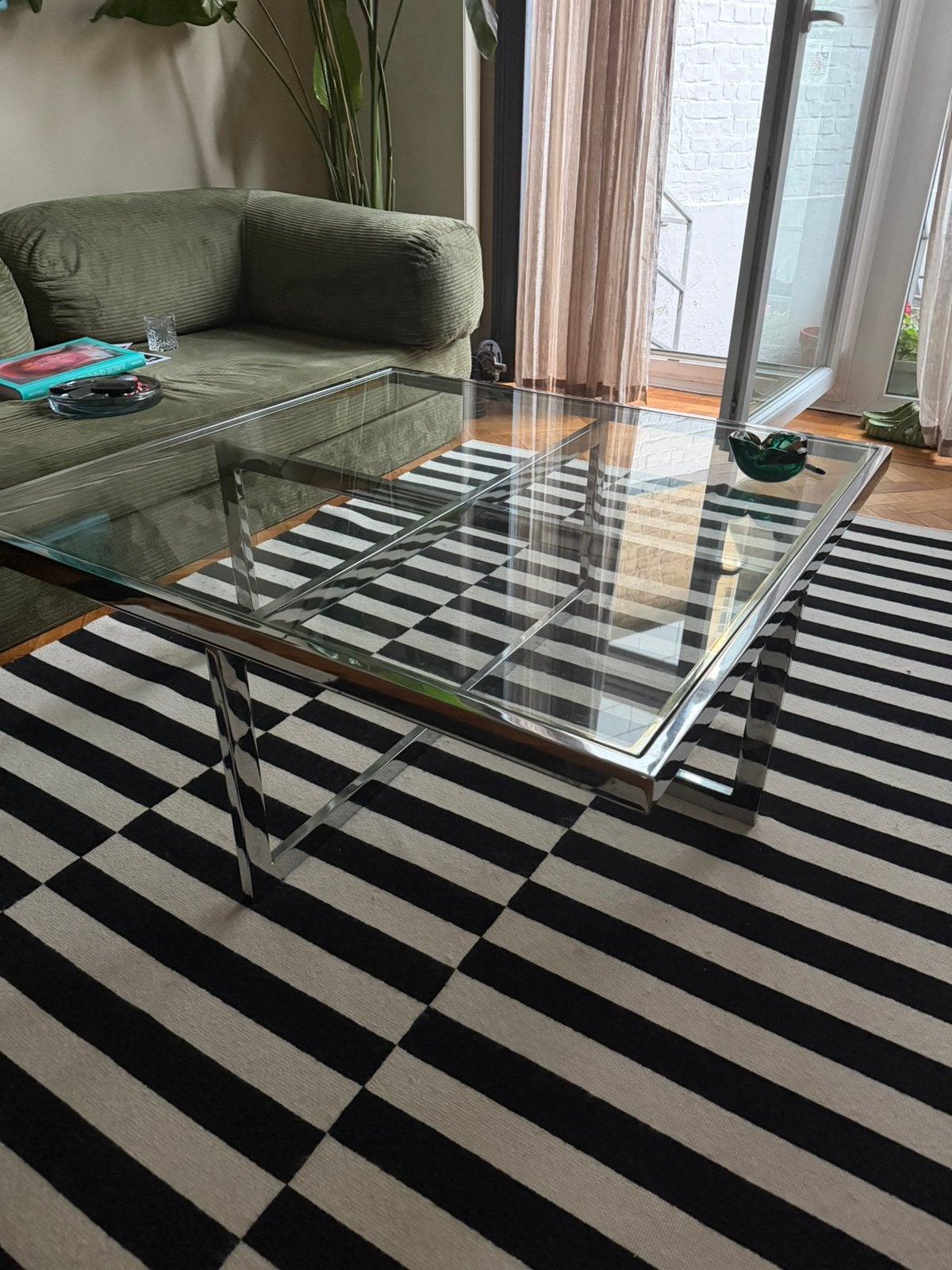 Table basse design en chrome et verre, Enlèvement