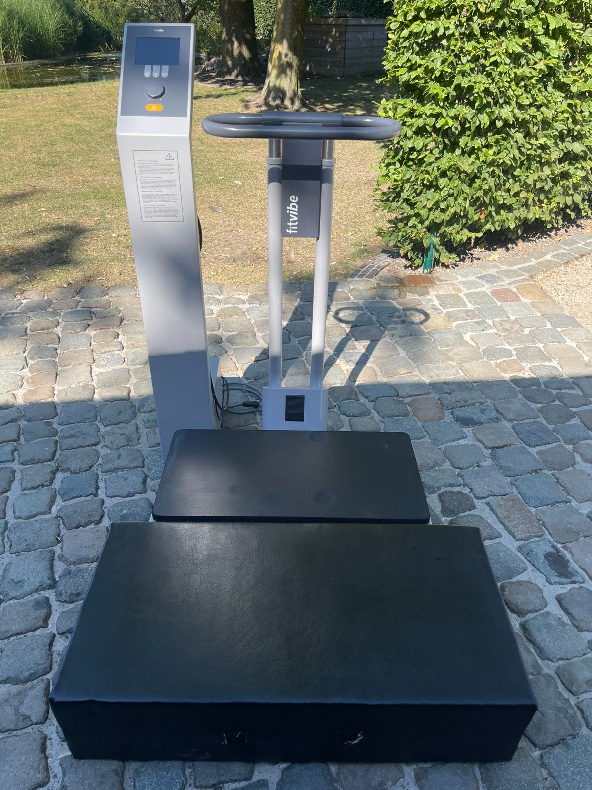 Plaque vibrante professionnelle FitVibe 600, Enlèvement, Comme neuf, Plaque vibrante