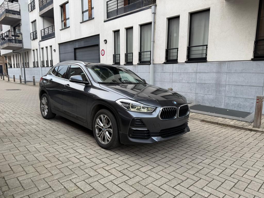 Bmw x2 - Automatique - Full options - 11/2020 - Garantie, Autos, BMW, Cuir, Argent ou Gris, 1496 cm³, Entretenue par le concessionnaire