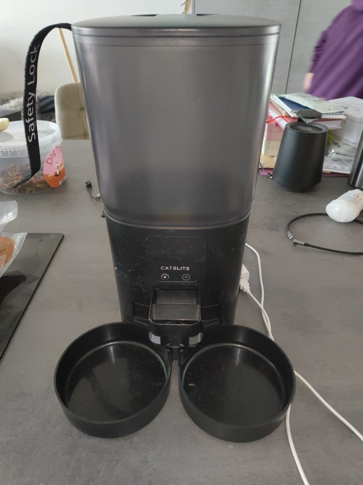 Automatische voederbak voor 2 katten, Ophalen of Verzenden, Automatisch, Gebruikt