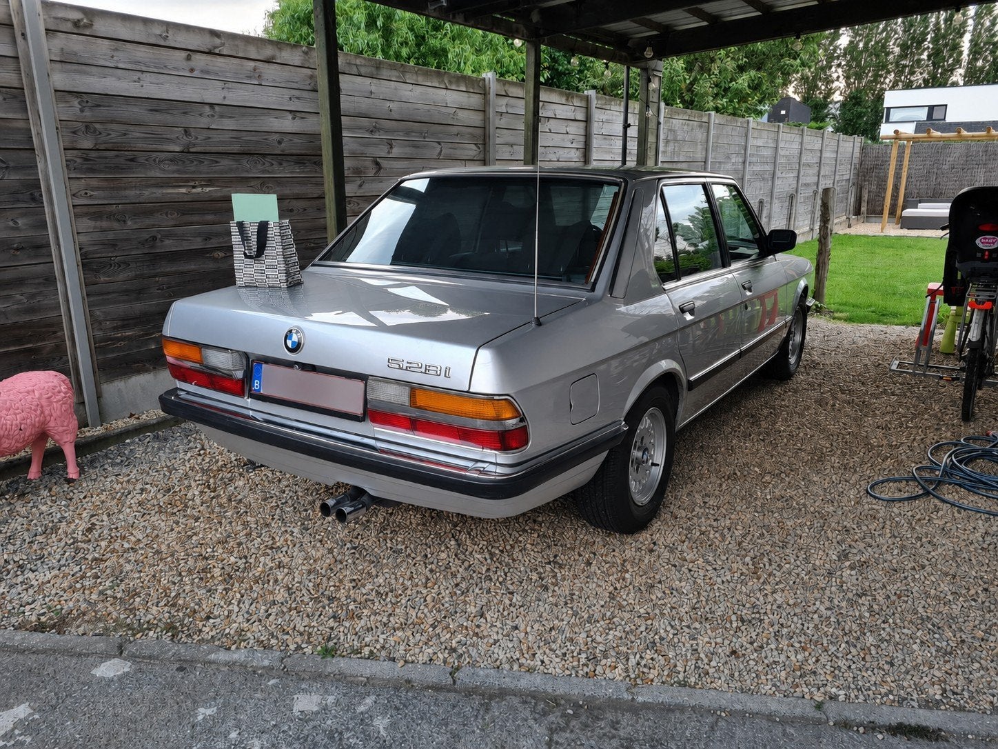 1984 E28 BMW 528i Manueel, Auto's, 135 kW, Handgeschakeld, Particulier, 6 cilinders