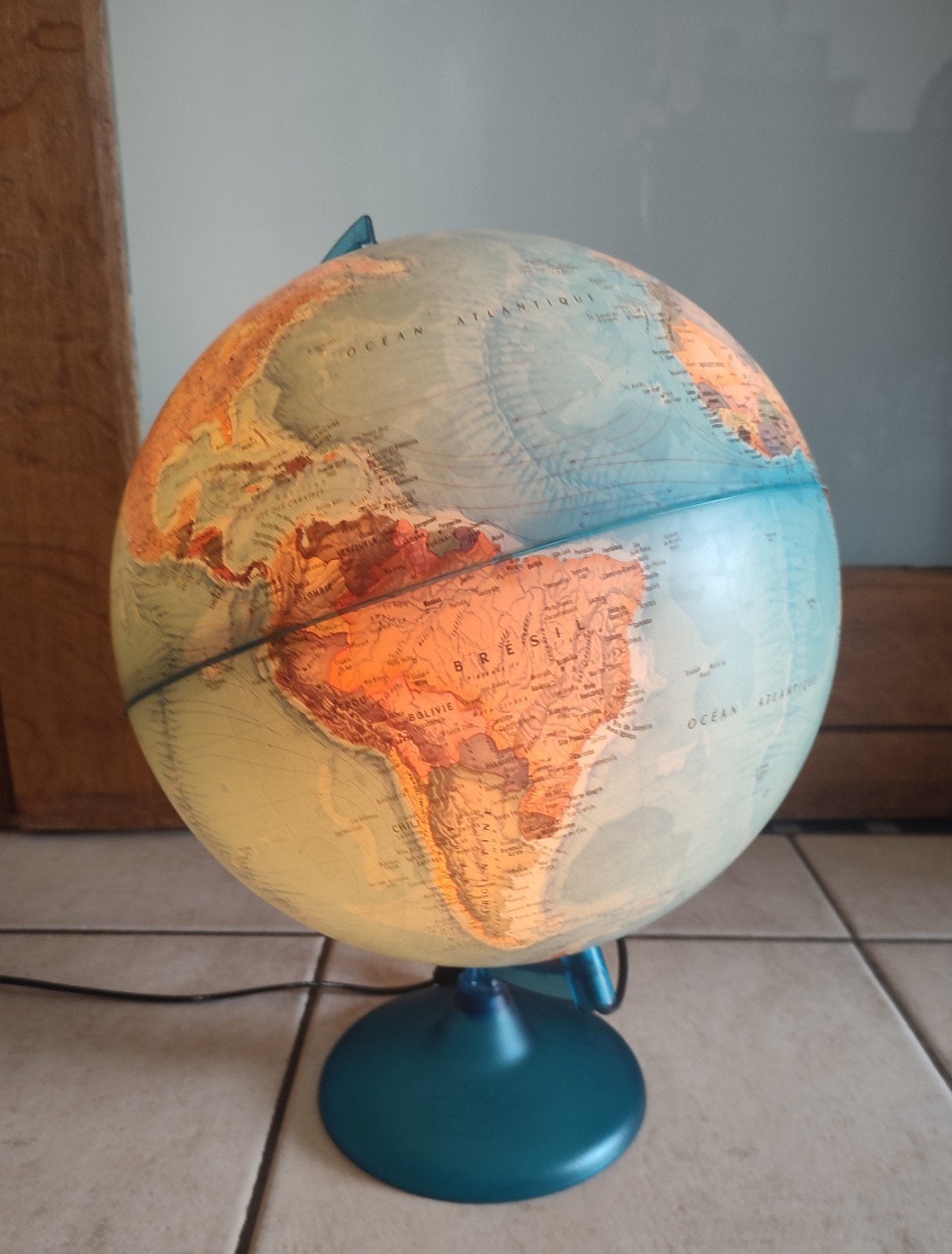 Map monde lumineuse, Huis en Inrichting, Ophalen