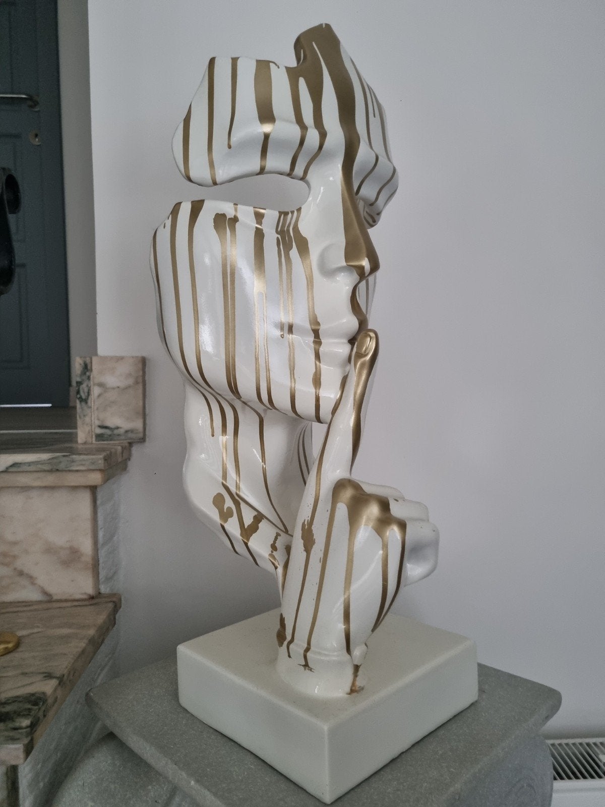 Image moderne « Silence », blanche avec accents dorés, Enlèvement ou Envoi, Blanc