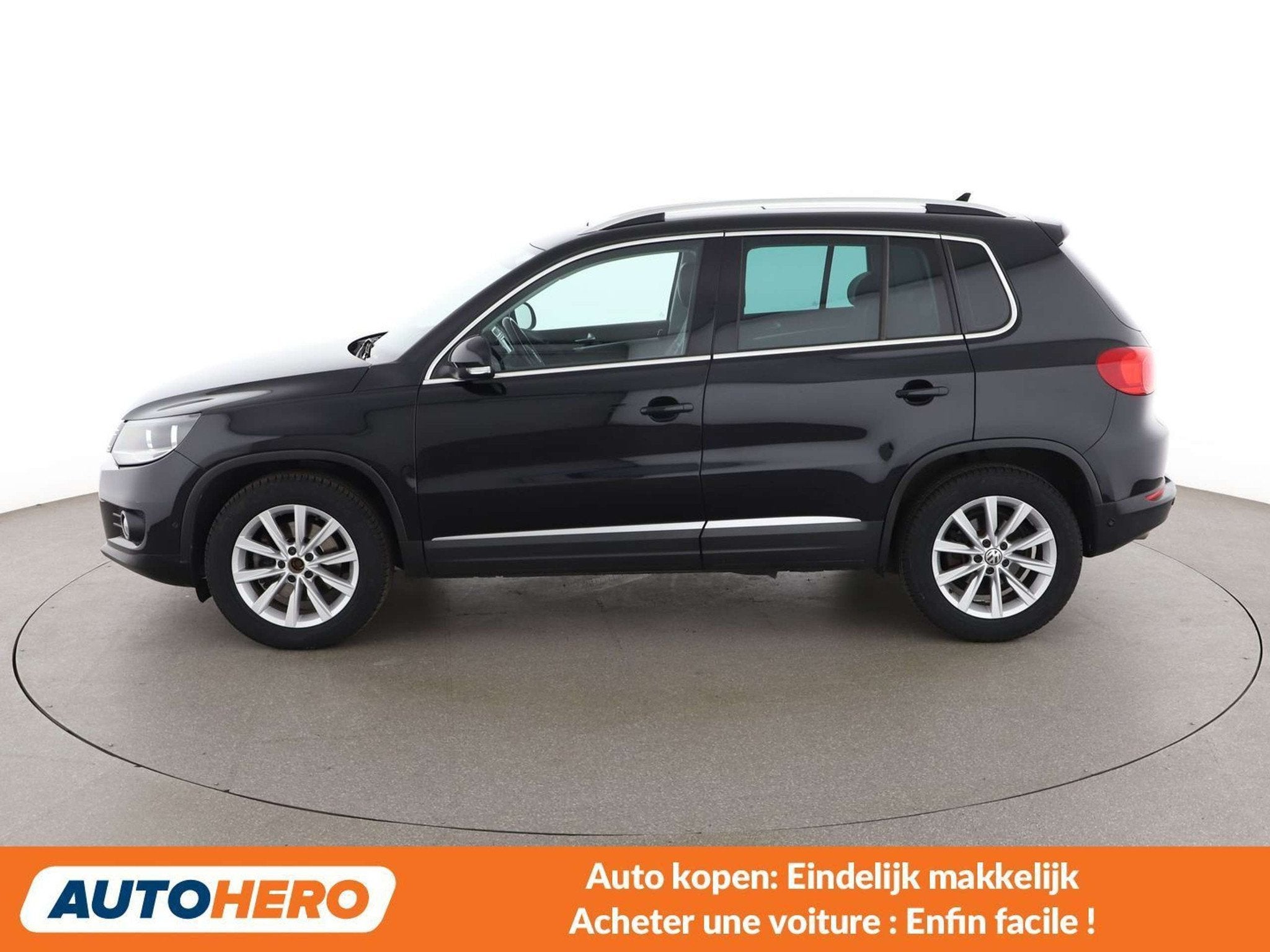 Volkswagen Tiguan 1.4 TSI Sport & Style BlueMotion Tech, Autos, Achat, 110 kW, Ordinateur de bord, 5 places