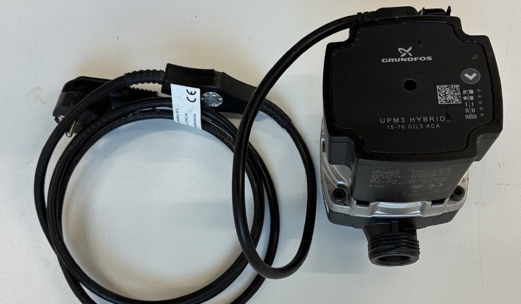 Grundfos cv pomp UPM3 HYBRID 15-70 CIL3 ACA, Ophalen of Verzenden, Zo goed als nieuw