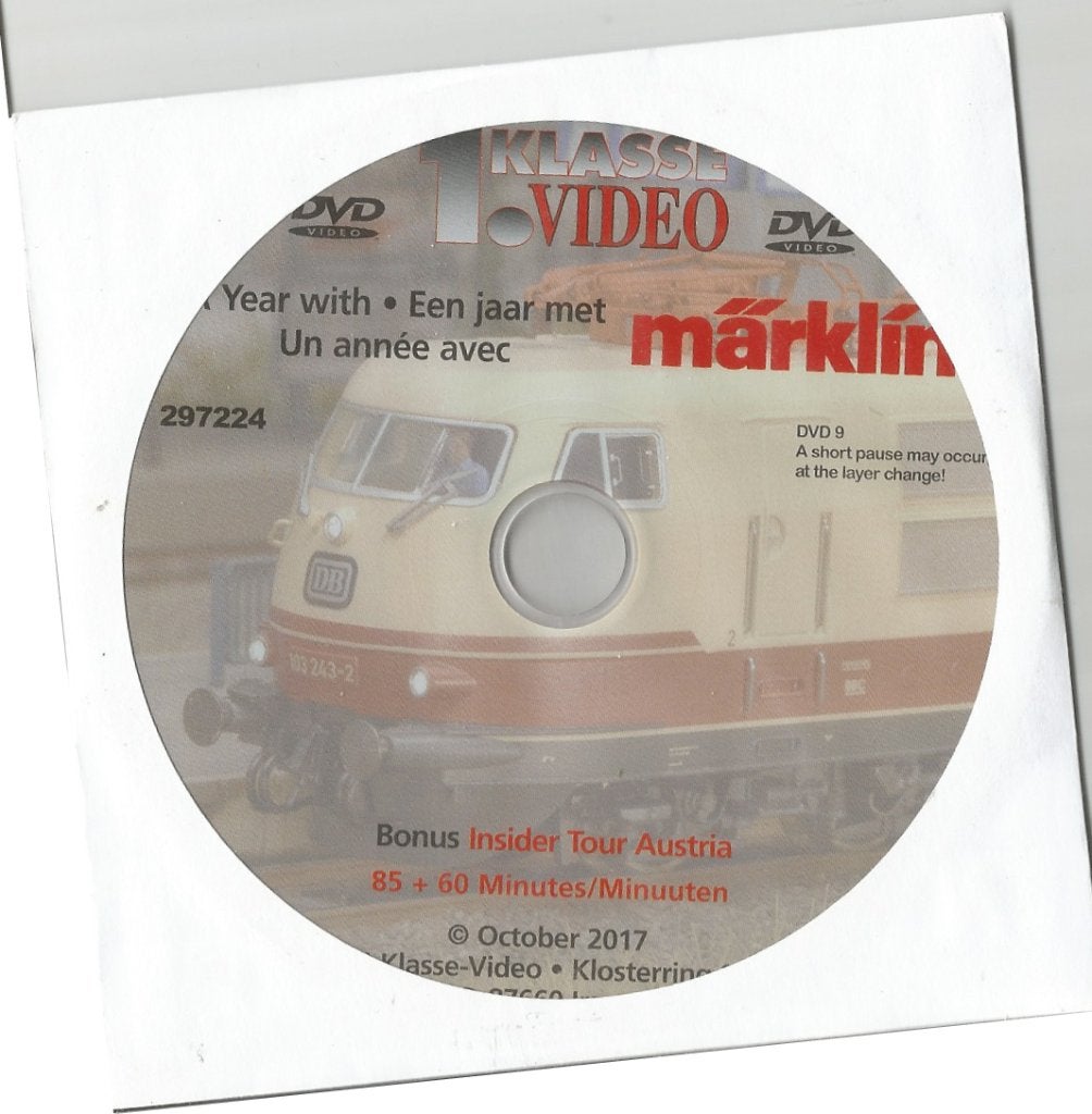 DVD d'un an avec Märklin octobre 2017, Hobby & Loisirs créatifs, Neuf, Enlèvement ou Envoi, Courant alternatif, Livre, Revue ou Catalogue