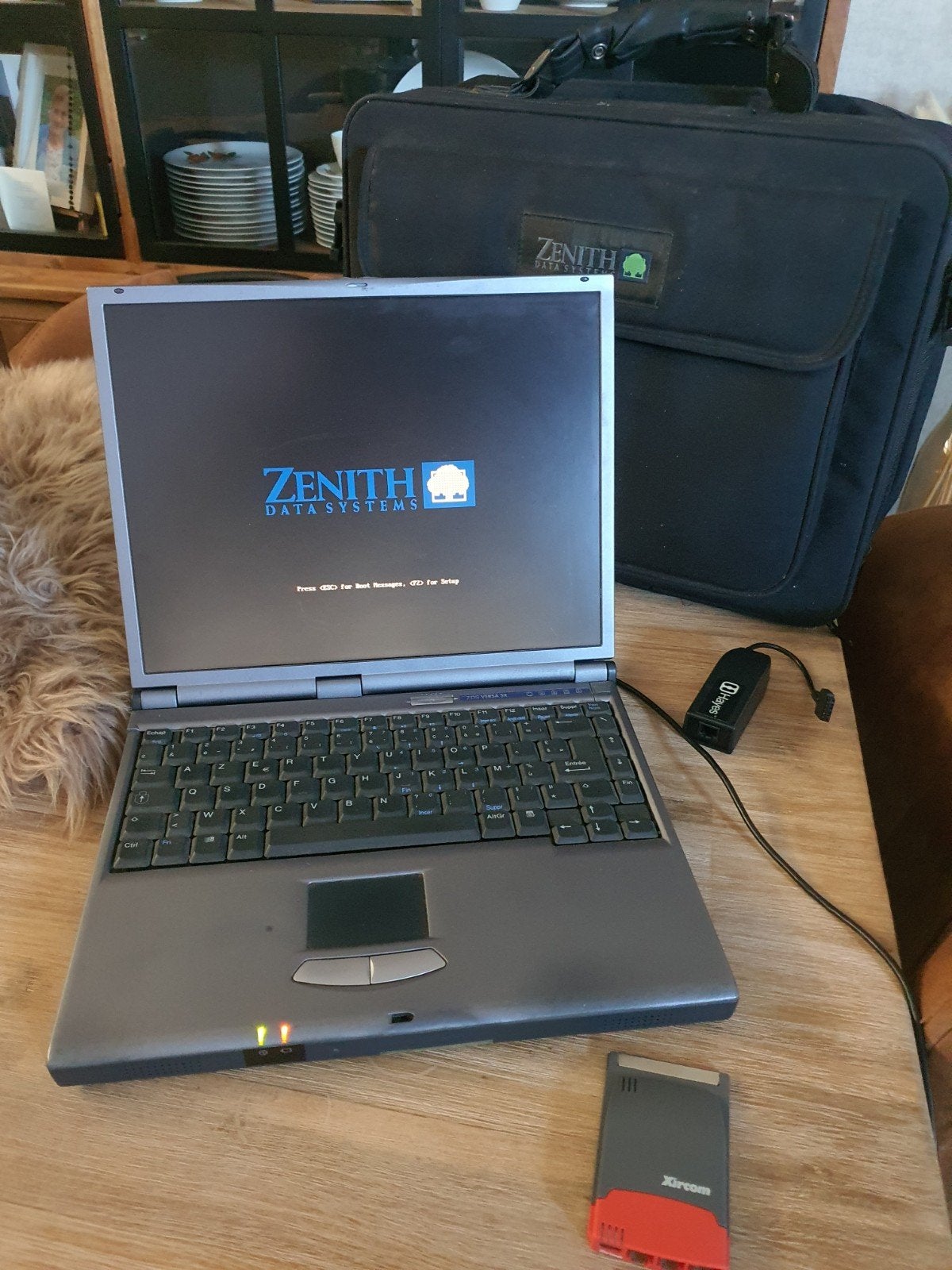 retro laptop PII 300mhz zenith Nec, Ophalen
