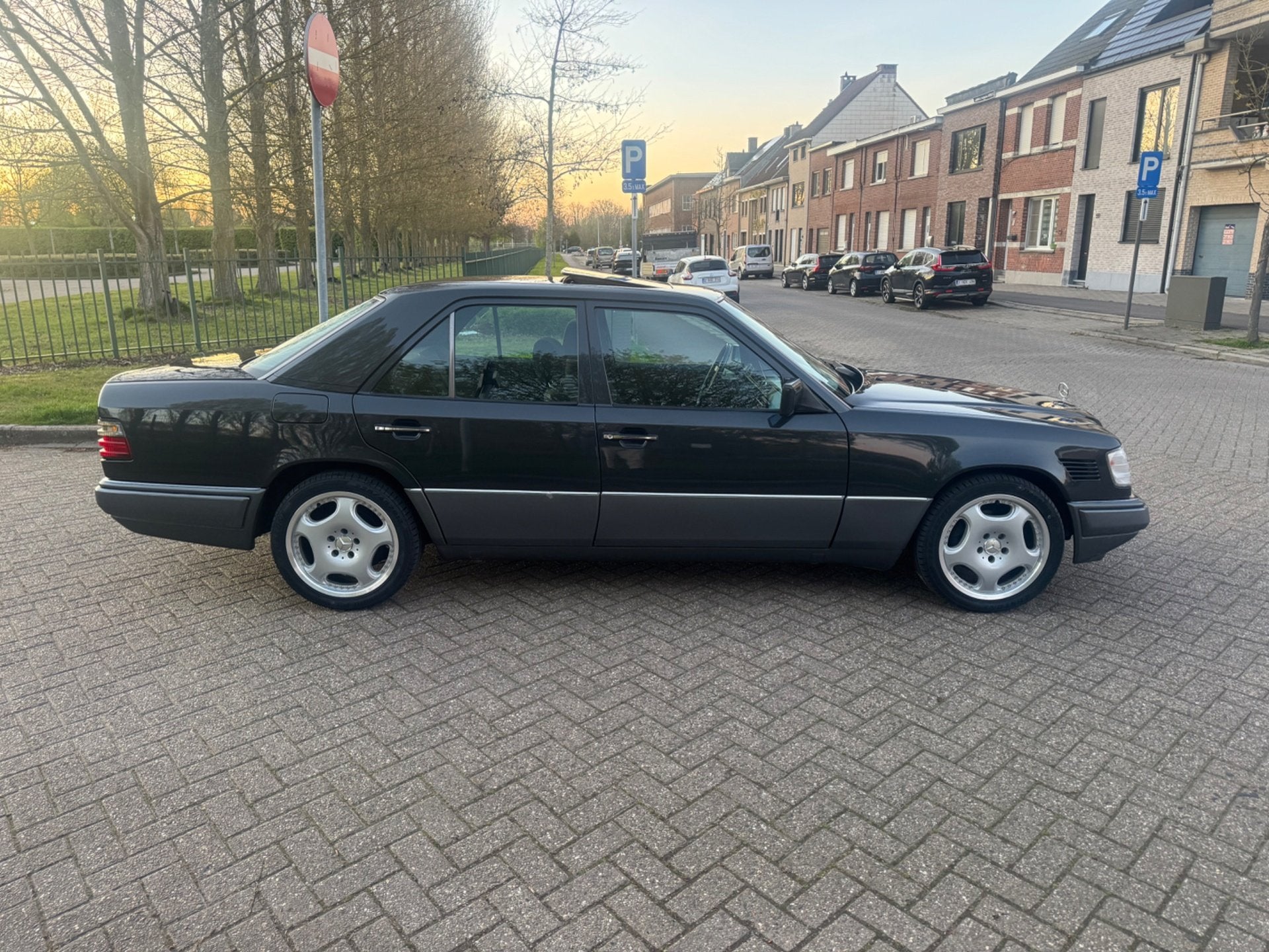 Mercedes E250 d | Oldtimer | Gekeurd voor Verkoop, foto 8