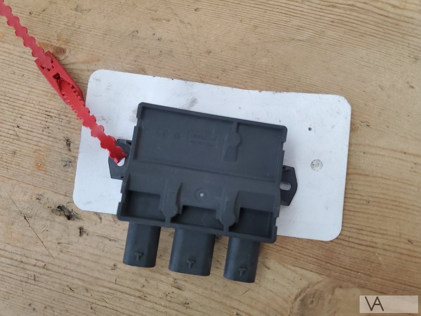 BMW 3 / 5 / 7 serie module achterklep opener met voet €50, -, Haillon arrière, Utilisé, -