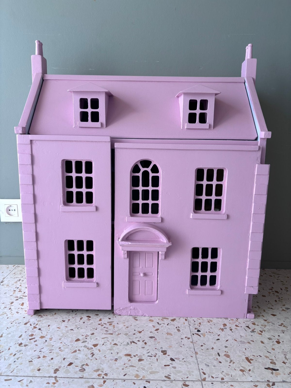Groot houten poppenhuis, Kinderen en Baby's, Ophalen, Zo goed als nieuw, Poppenhuis