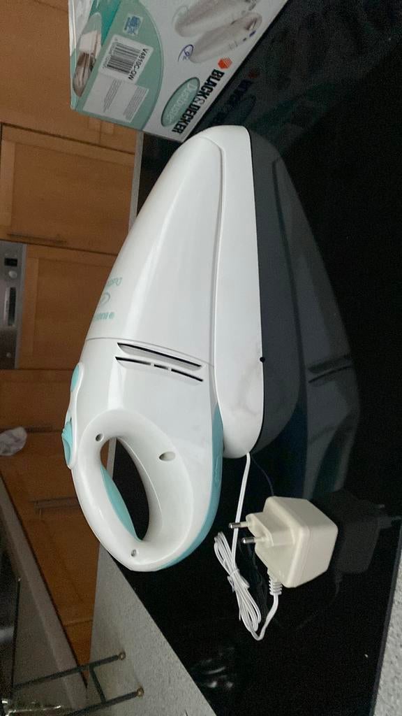 Oplaadbare stofzuiger, Elektronische apparatuur, Ophalen, Zo goed als nieuw
