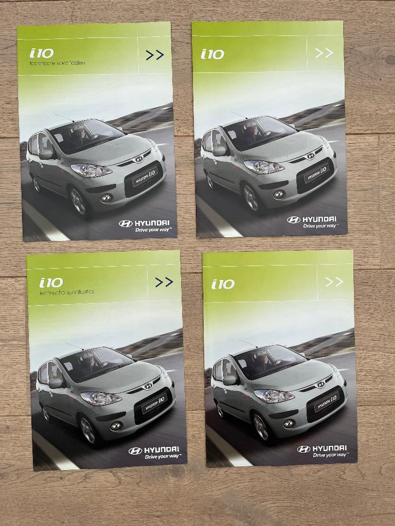 BROCHURES HYUNDAI i10, Enlèvement ou Envoi