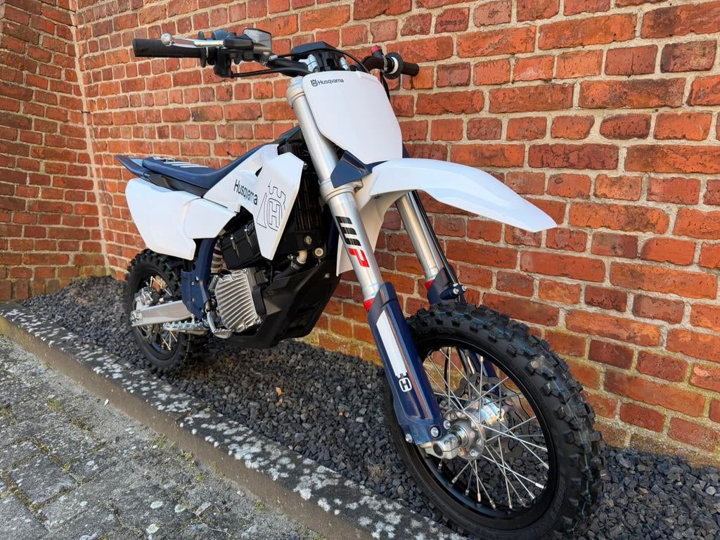 husqvarna ee5 2025, Ophalen