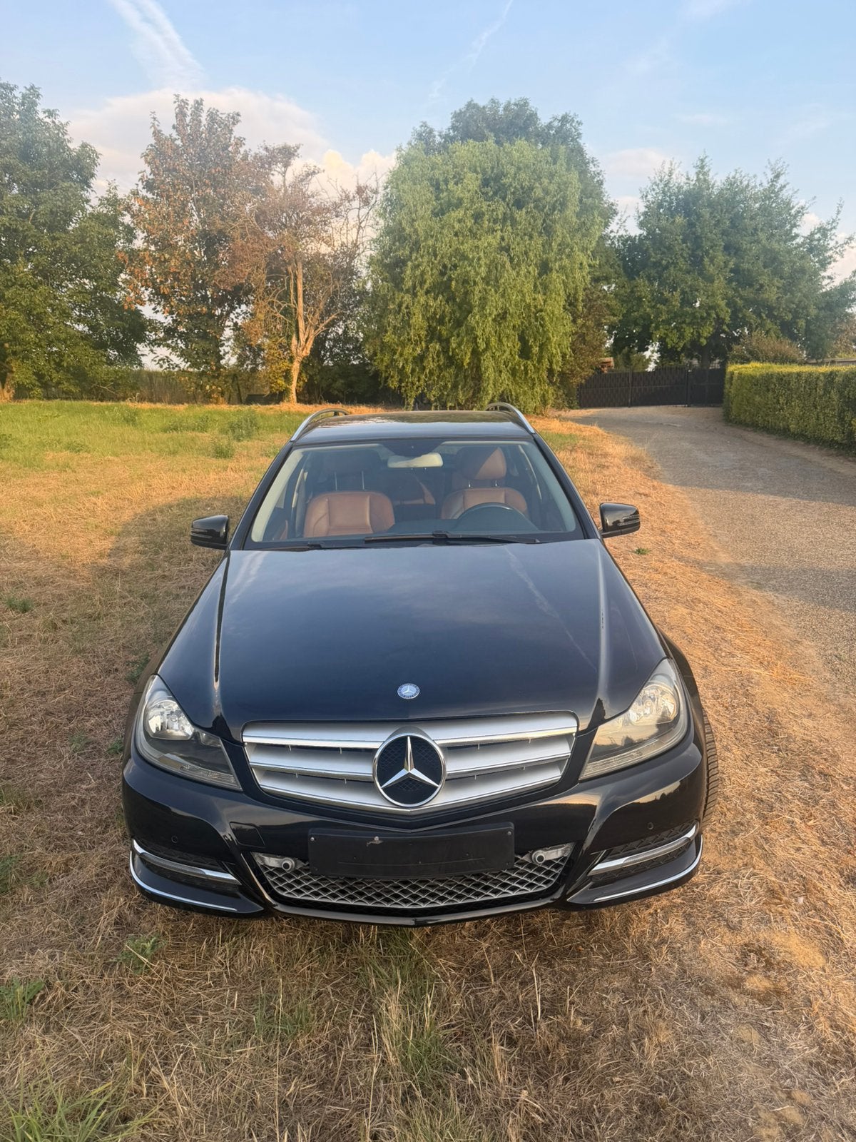 C220 in top conditie, Auto's, Mercedes-Benz, Euro 5, Zwart, Leder, Bruin
