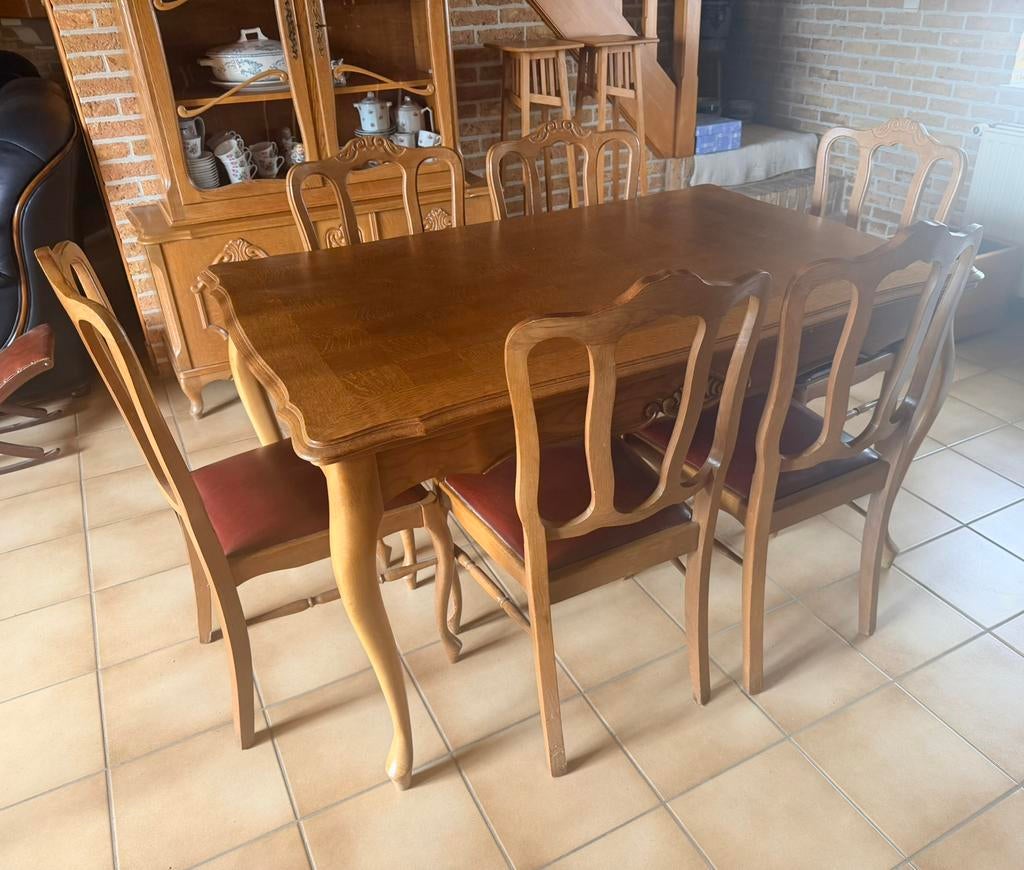 Salle à manger vintage en bois Louis XV, Maison & Meubles, Enlèvement, Utilisé, 6 à 8 chaises