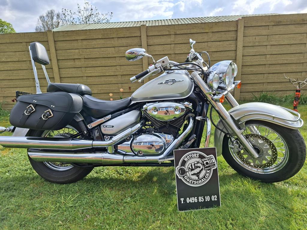 Suzuki intruder 800, Motoren, Particulier