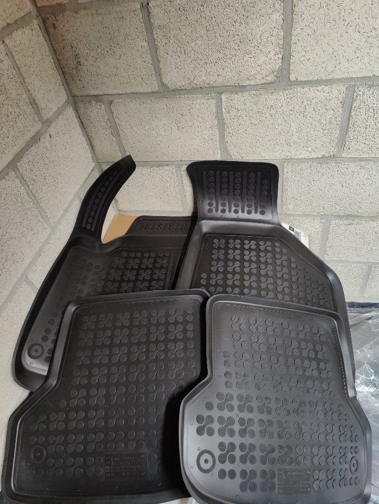 Kit de tapis en caoutchouc pour Audi A3/S3 Sportback, Enlèvement ou Envoi, Neuf
