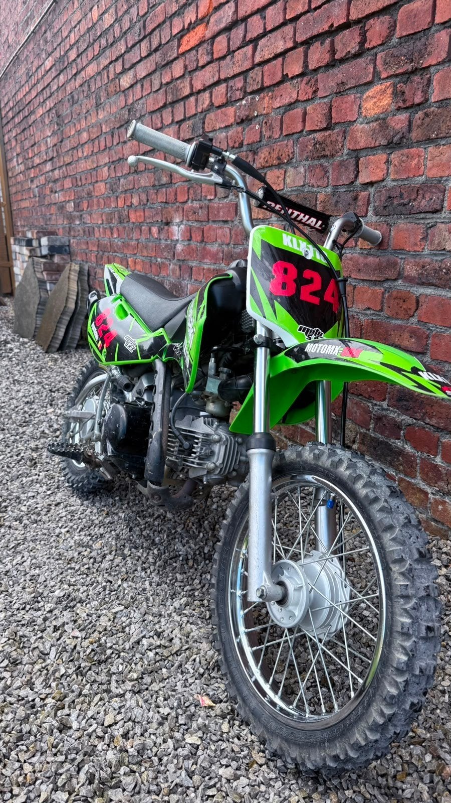 KAWASAKI KLX 110, Motos, Particulier