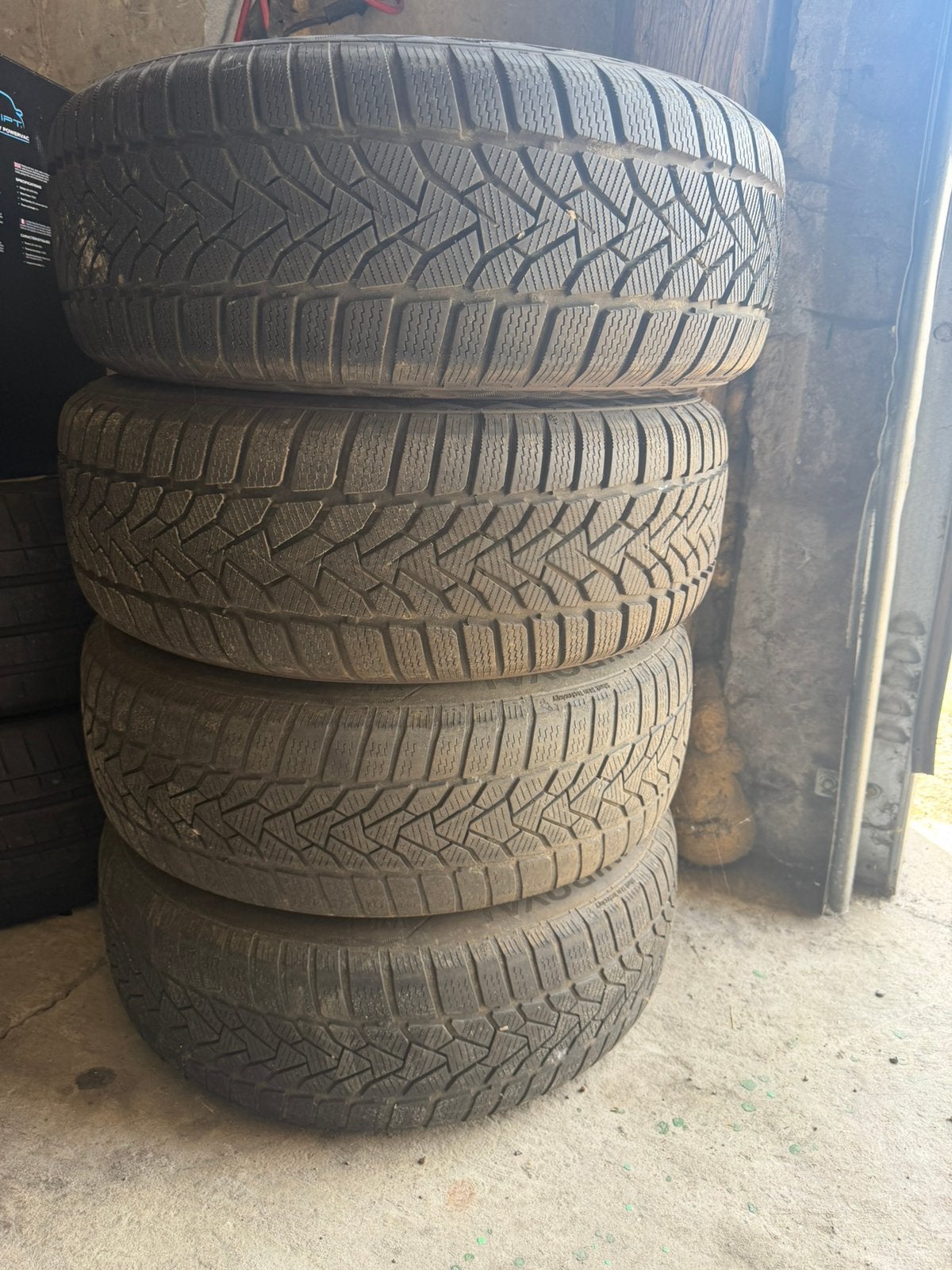 Pneus 215/60 R16, Autos : Pièces & Accessoires, Pneus & Jantes, 4 Saisons, 16 pouces, Pneu(s), Enlèvement