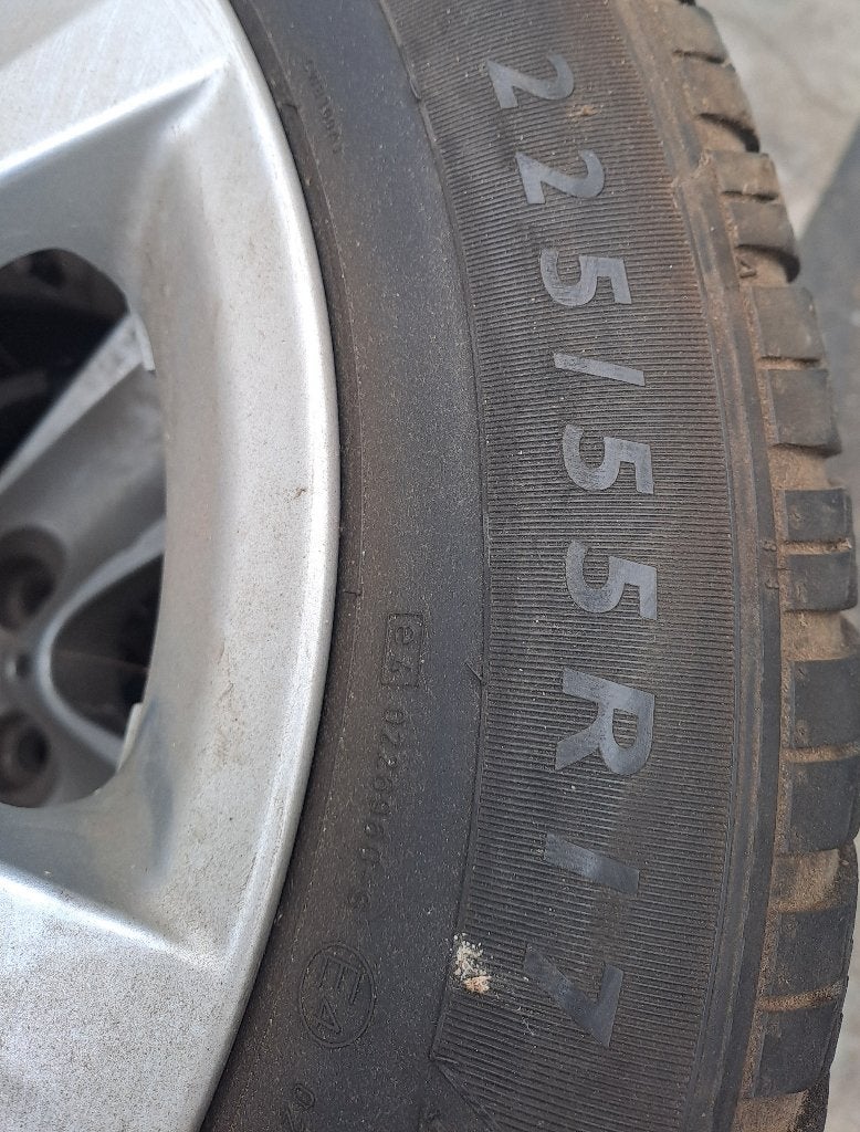 Winterbanden BMW 5reeks, Auto-onderdelen, Ophalen, Gebruikt, Banden en Velgen, 17 inch
