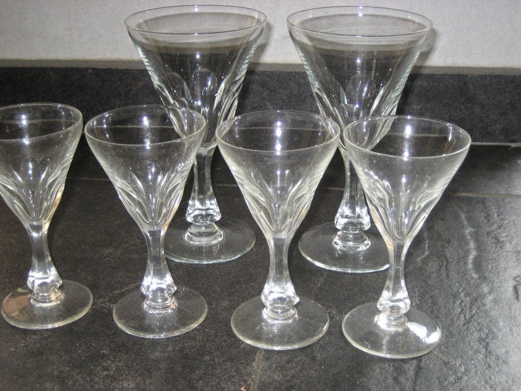 6 wijnglazen: 2 grote en 4 kleine, Antiek en Kunst, Ophalen of Verzenden