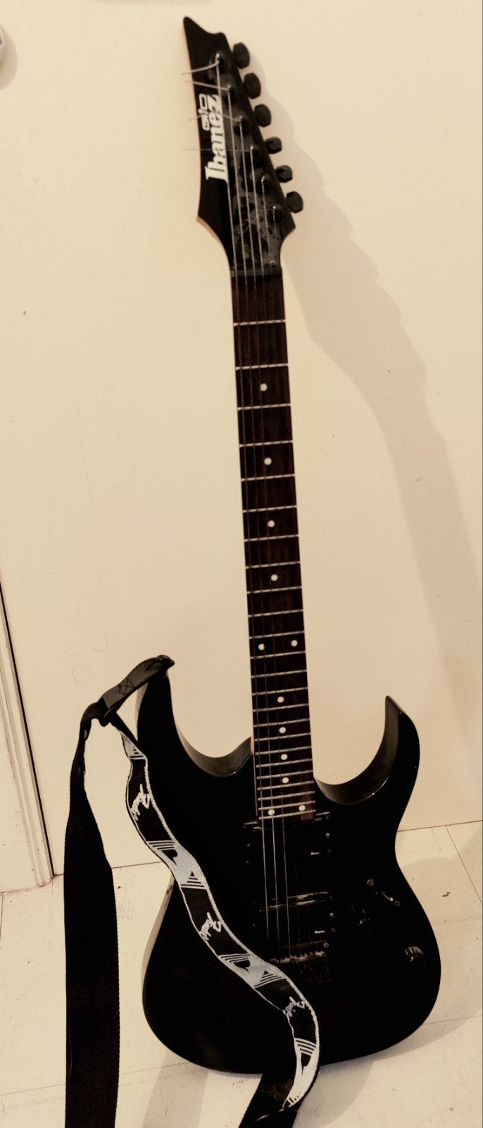 Ibanez Gio, Musique & Instruments, Enlèvement, Ibanez