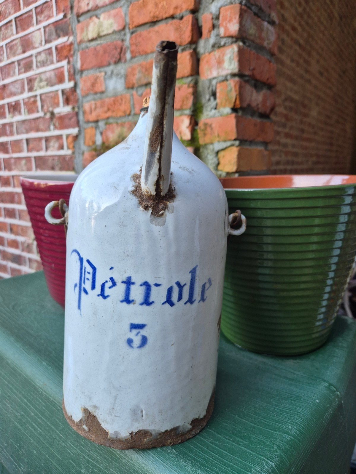 vintage petroleum bidon in metaal geëmailleerd  emaille, Antiek en Kunst, Antiek | Email, Ophalen of Verzenden