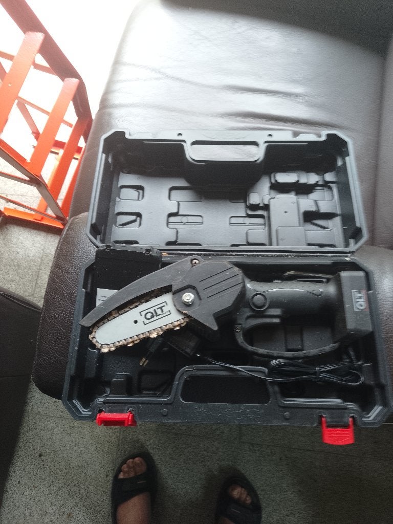 Mini hand kettingzaag, Doe-het-zelf en Bouw, Ophalen, Gebruikt, Kettingzaag, Overig