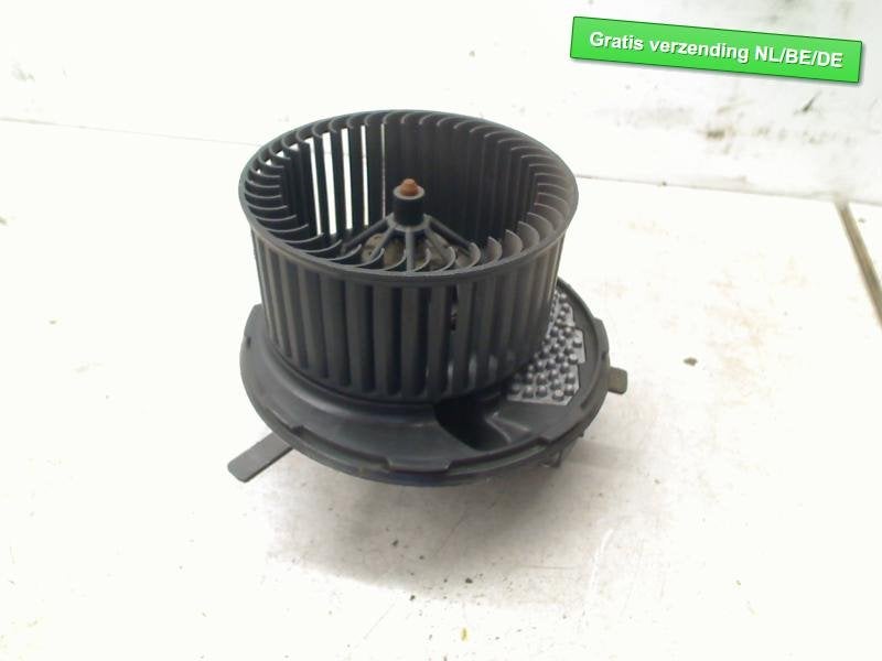 RADIATEUR MOTEUR Volkswagen Golf VI (5K1) (1K1820015J), Volkswagen, Volkswagen AG, Utilisé, Kundenbetreuung@volkswagen.de