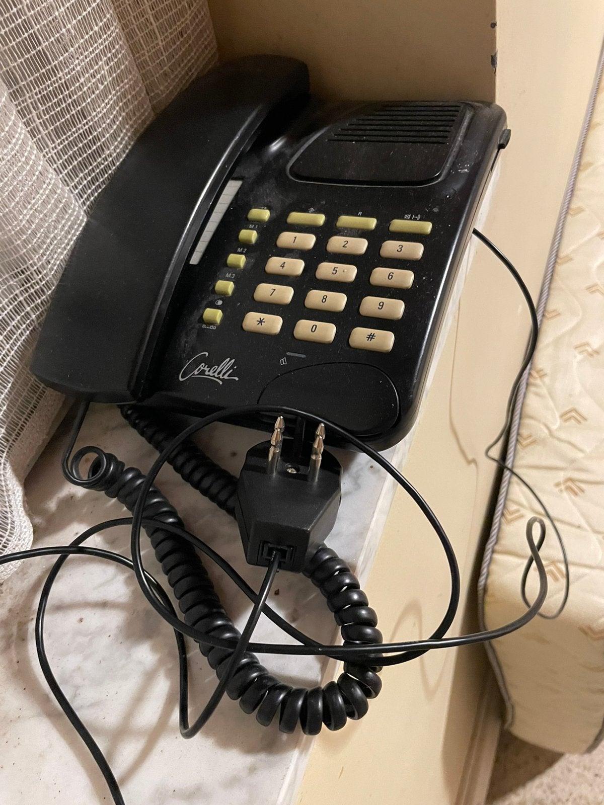 Vintage Belgacom Corelli analoge telefoon met 5-pins stekker, Telecommunicatie, Ophalen of Verzenden, Zo goed als nieuw