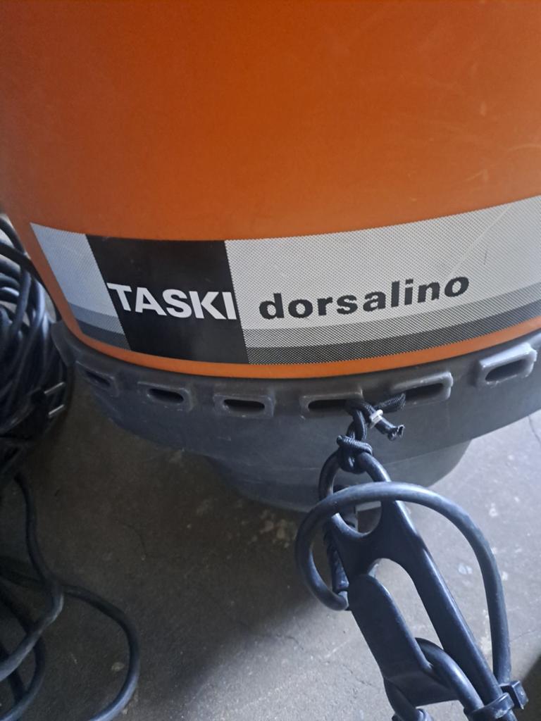 Aspirateur taski dorsalino, Bricolage & Construction, Enlèvement