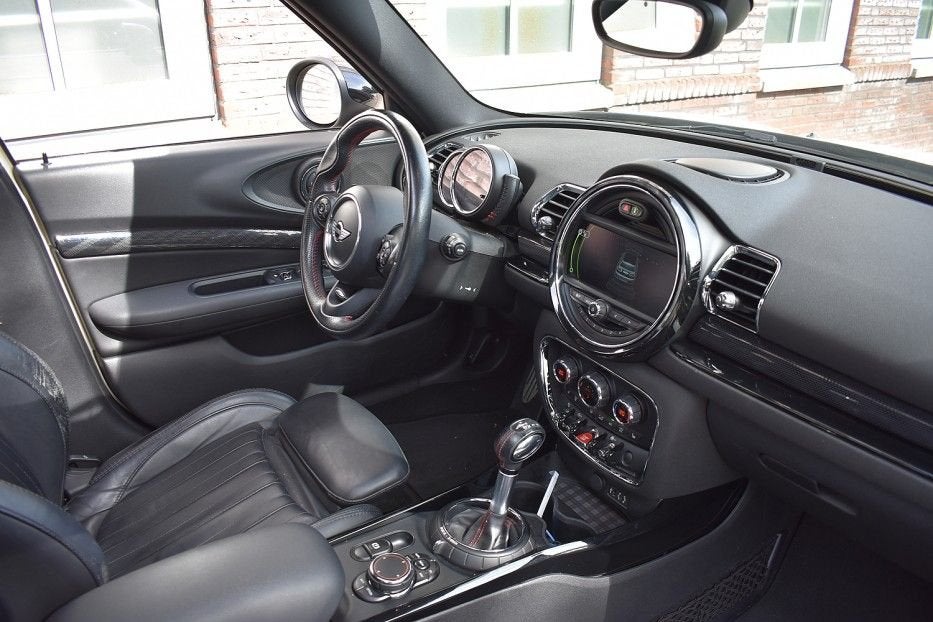 MINI Cooper S Clubman 2.0 Cooper S Chili Serious Business Wi, Achat, Clubman, Entreprise, Carnet d'entretien