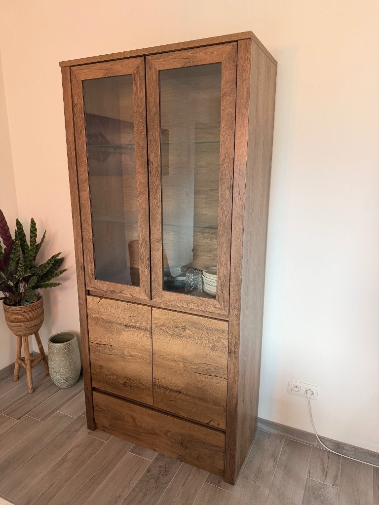 Vitrinekast te koop, Huis en Inrichting, Kasten | Vitrinekasten, Ophalen, Gebruikt, Met deur(en), Glas
