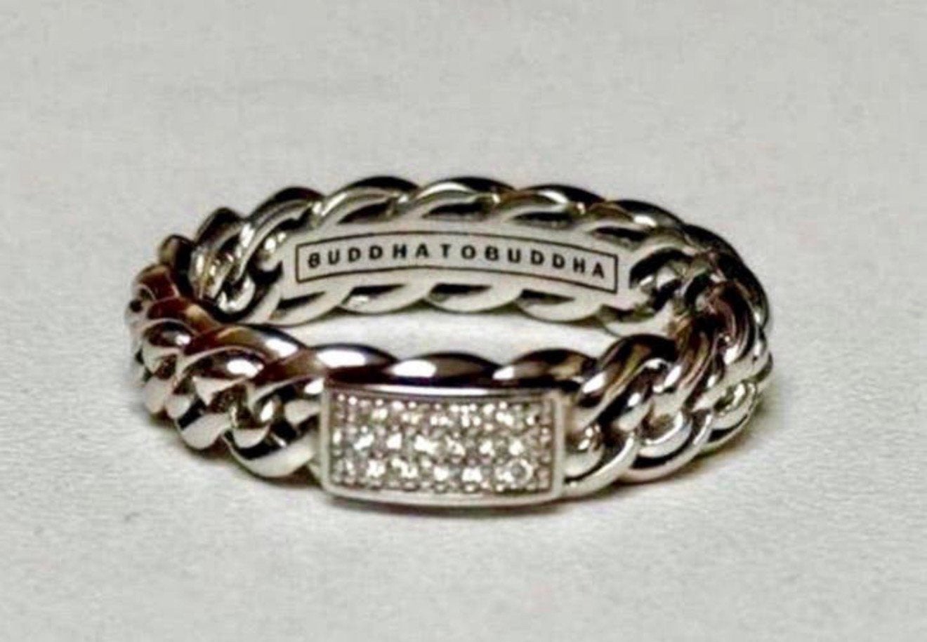 Buddha to Buddha ring 14 karaat witgoud met diamant! NIEUW!, Nieuw, Ophalen of Verzenden, 17 tot 18, Met edelsteen