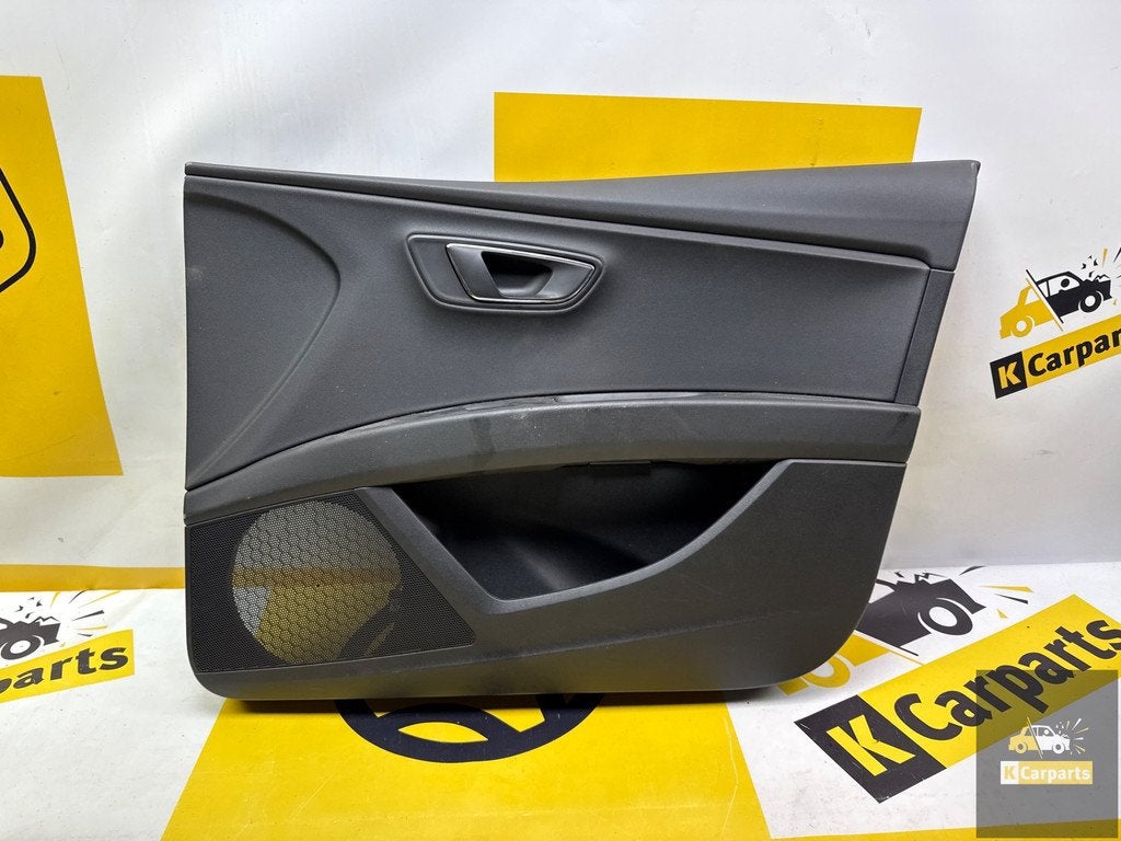 Garniture de porte avant droite Seat Leon 5F d'origine 5f486, Autovia A-2, Km 585 585
08760  Martorell, ES, SEAT S.A., Utilisé