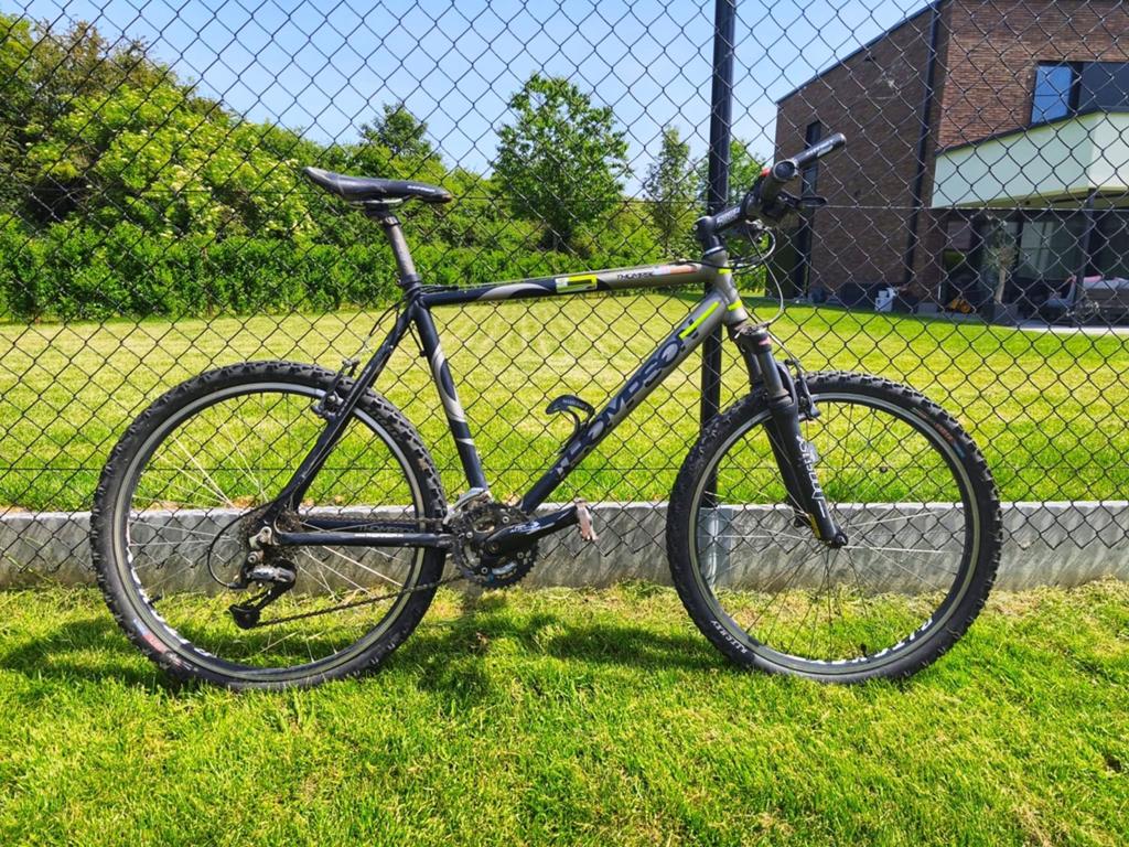 Vélo de montagne Thompson, Enlèvement