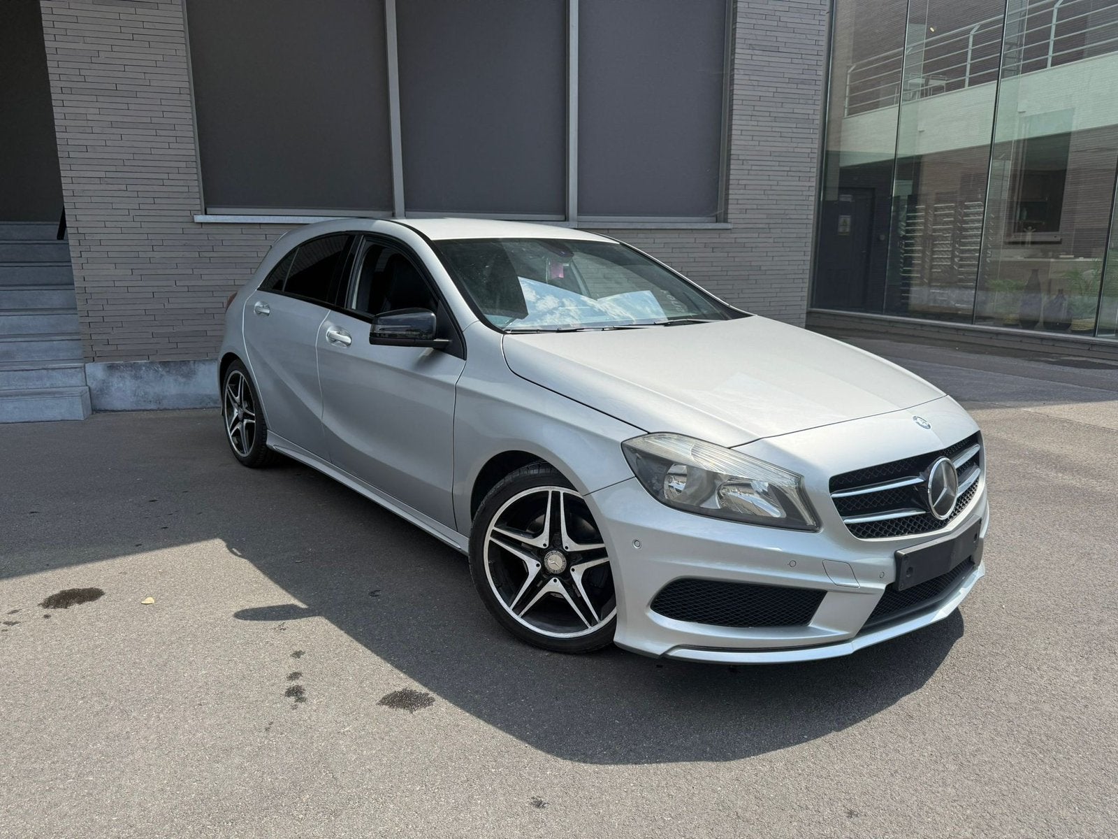 Mercedes A180 AMG Sport | Essence | Version sportive, 90 kW, Achat, Entreprise, Boîte manuelle