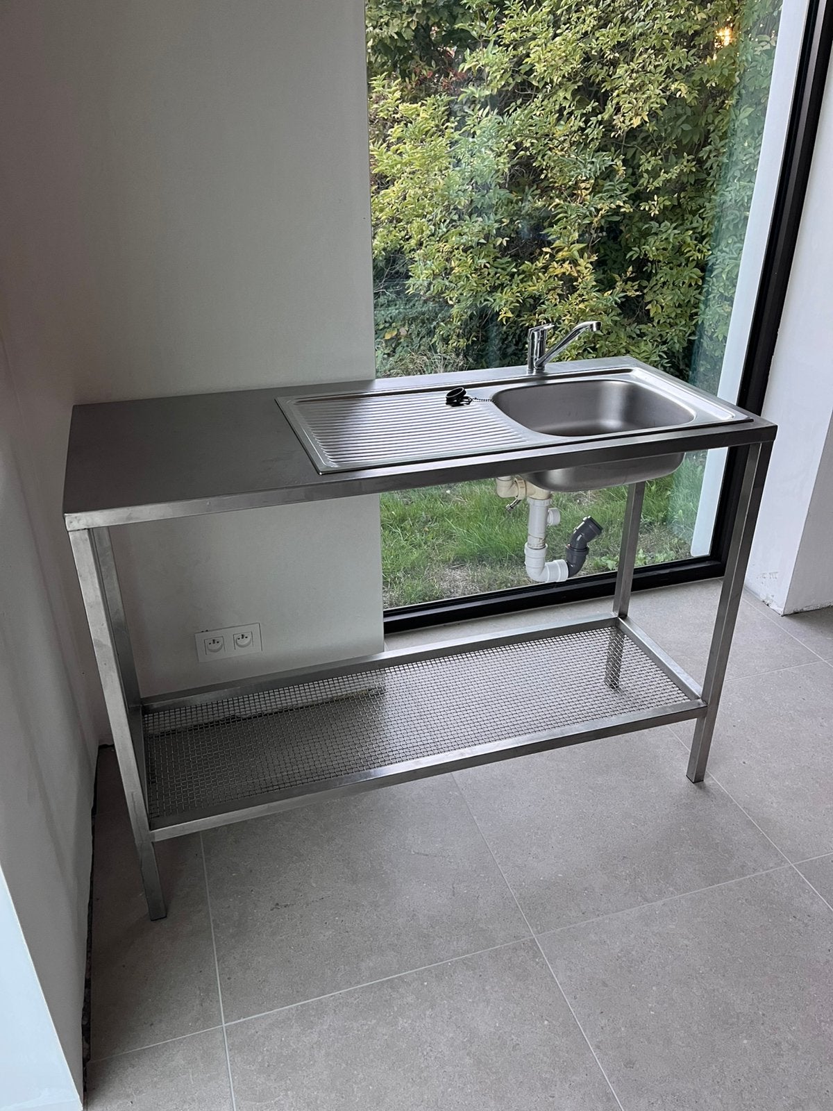 RVS vrijstaande spoeltafel, Huis en Inrichting, Ophalen, Gebruikt, 100 tot 150 cm, Minder dan 100 cm