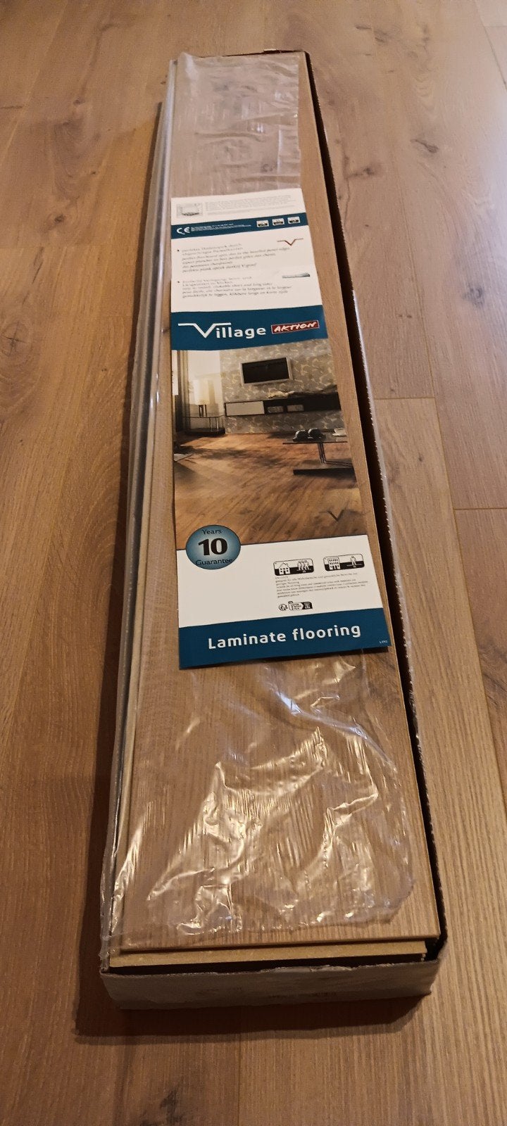 1 pak laminaat + ondervloer, Ophalen, Nieuw, Minder dan 5 m², 10 tot 30 cm