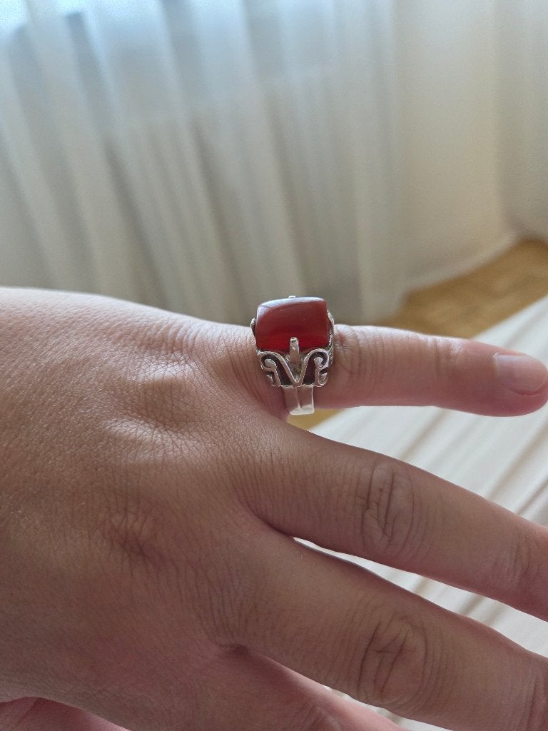 Bague indienne, Rouge, Femme ou Homme, Enlèvement, Utilisé