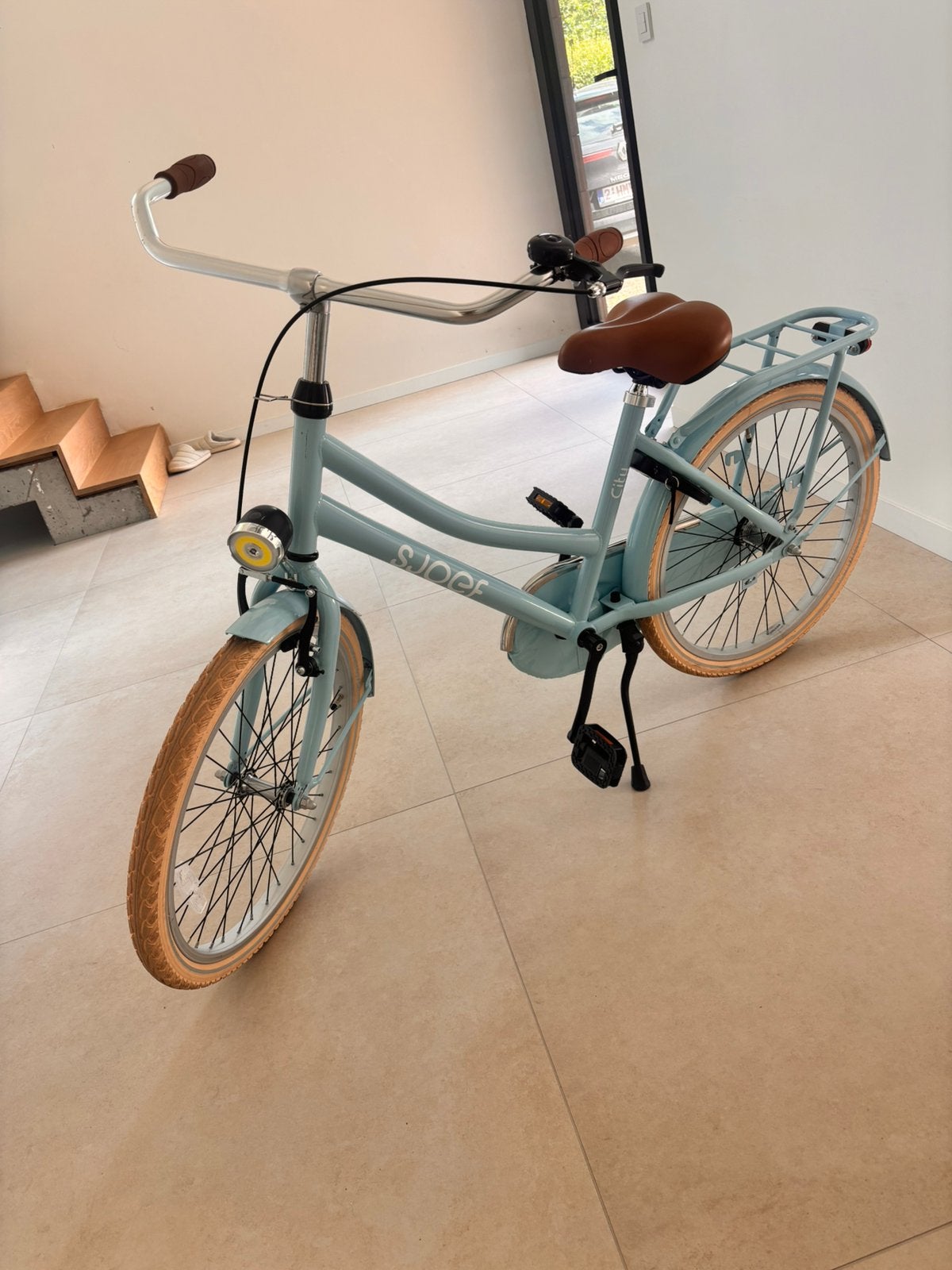 Stoere en stijlvolle meisjes fiets 22inch in topstaat!, Ophalen, Zo goed als nieuw